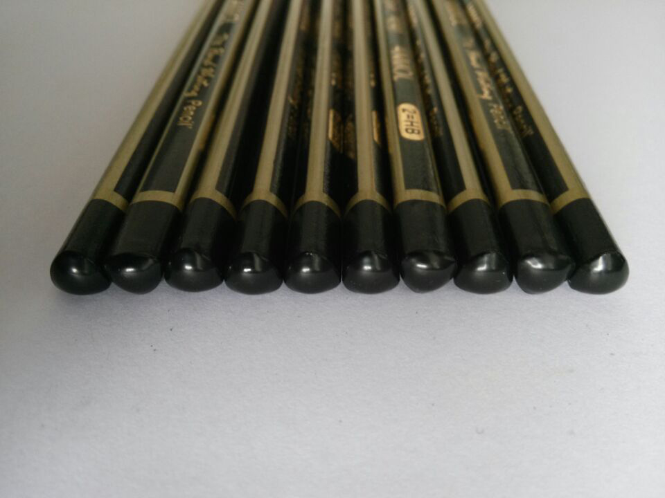  triangle pencil with stirpe coating